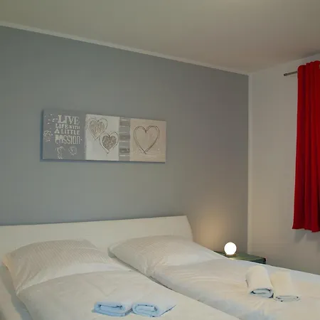 Lägenhet Ferienappartement Seeschwalbe In Alt Reddevitz Goehren (Ruegen)